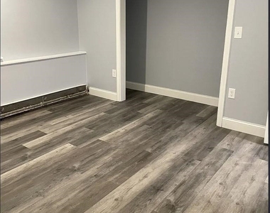 2102 White Cedar - Photo Thumbnail 13
