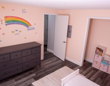 2102 White Cedar - Photo Thumbnail 17
