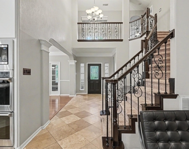 22 S Bristol Oak Circle - Photo Thumbnail 5