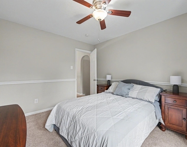 22 S Bristol Oak Circle - Photo Thumbnail 37