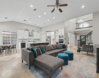 22 S Bristol Oak Circle - Photo Thumbnail 16