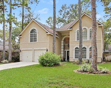 22 S Bristol Oak Circle - Photo Thumbnail 1