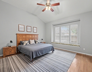 22 S Bristol Oak Circle - Photo Thumbnail 24