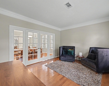 22 S Bristol Oak Circle - Photo Thumbnail 7