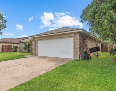 19511 Westhaven Drive - Photo Thumbnail 1