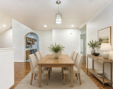 16830 Scenic Gardens Drive - Photo Thumbnail 11