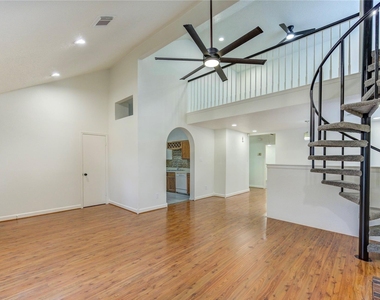 16830 Scenic Gardens Drive - Photo Thumbnail 8