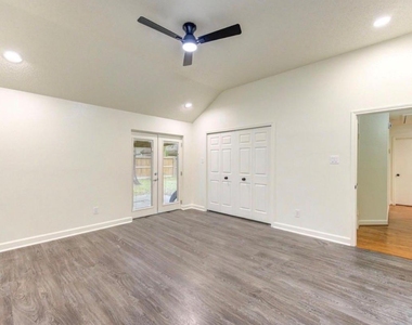16830 Scenic Gardens Drive - Photo Thumbnail 33