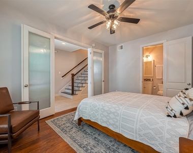 2808 St Emanuel Street - Photo Thumbnail 4