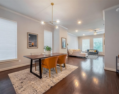2808 St Emanuel Street - Photo Thumbnail 8