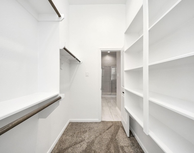 2539 Terrace Point Drive - Photo Thumbnail 23