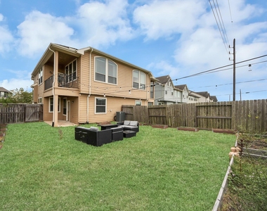 2539 Terrace Point Drive - Photo Thumbnail 34