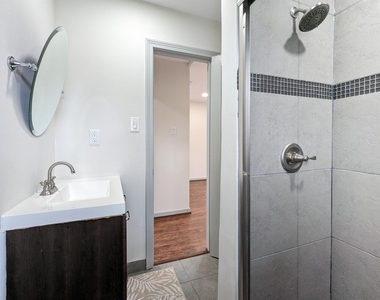 2306 Addison Road - Photo Thumbnail 4