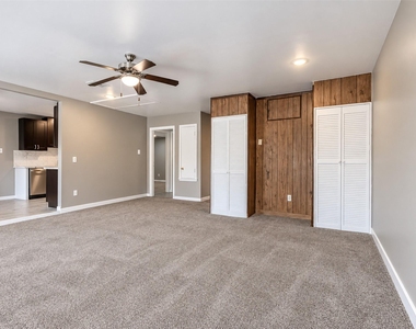 4223 Oak Shadows Drive - Photo Thumbnail 13