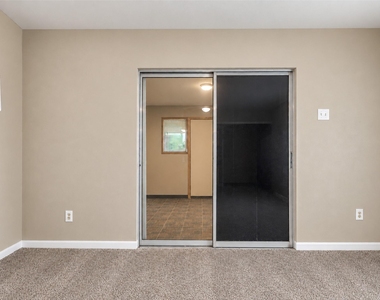 4223 Oak Shadows Drive - Photo Thumbnail 27