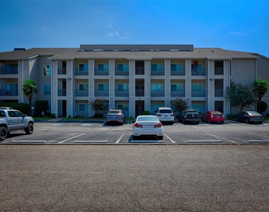 12800 Melville Drive - Photo Thumbnail 49
