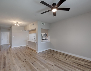 12800 Melville Drive - Photo Thumbnail 25