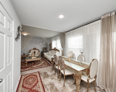 2927 Silverhorn Lane - Photo Thumbnail 18