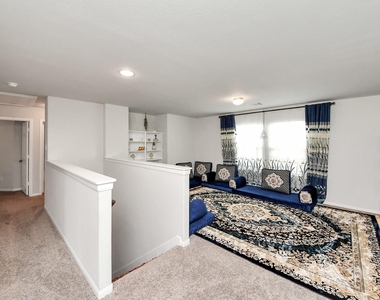 2927 Silverhorn Lane - Photo Thumbnail 27