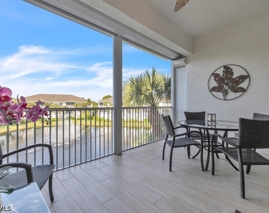 765 Bentwater Circle - Photo Thumbnail 1