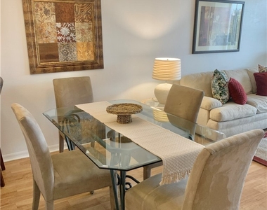 230 Robin Hood Circle - Photo Thumbnail 7