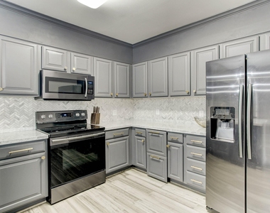 2111 Welch Street - Photo Thumbnail 4