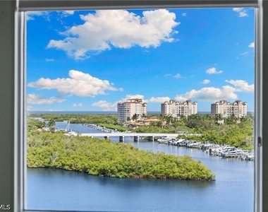 420 Cove Tower Drive - Photo Thumbnail 38