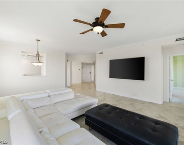 420 Cove Tower Drive - Photo Thumbnail 44