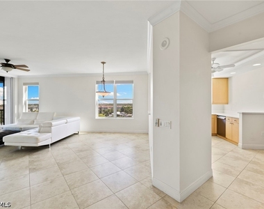 420 Cove Tower Drive - Photo Thumbnail 23