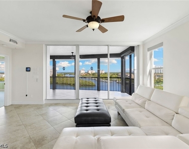 420 Cove Tower Drive - Photo Thumbnail 37