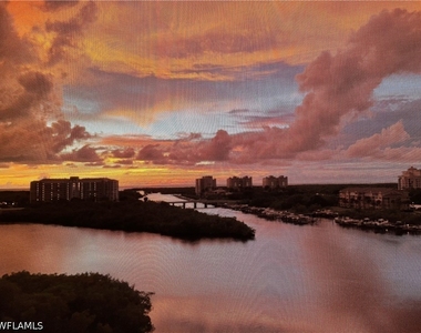 420 Cove Tower Drive - Photo Thumbnail 8