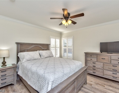 9051 Astonia Way - Photo Thumbnail 23