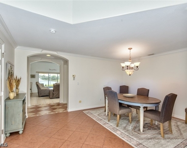 9051 Astonia Way - Photo Thumbnail 5
