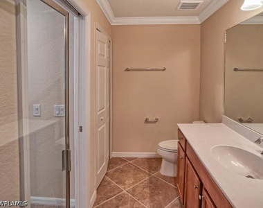 9731 Acqua Court - Photo Thumbnail 10