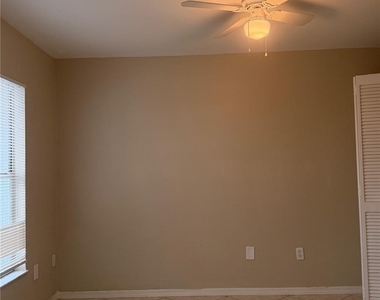 4822/4824 Leonard Boulevard S - Photo Thumbnail 15