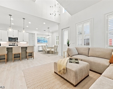 7150 Saona Court - Photo Thumbnail 8