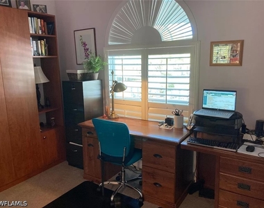 8200 Twelve Oaks Circle - Photo Thumbnail 9