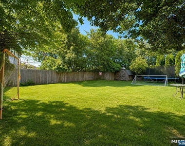 286 Mckinley - Photo Thumbnail 22