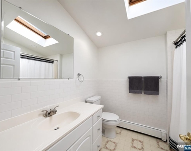 286 Mckinley - Photo Thumbnail 14