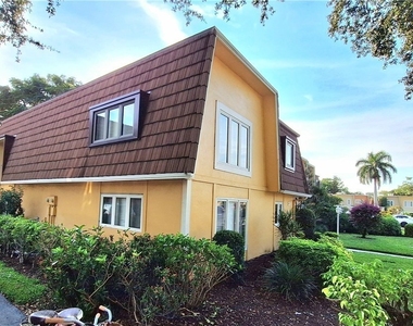 406 Meadowlark Lane - Photo Thumbnail 14