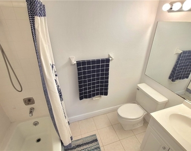 406 Meadowlark Lane - Photo Thumbnail 13