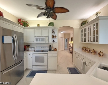 1310 Charleston Square Drive - Photo Thumbnail 21