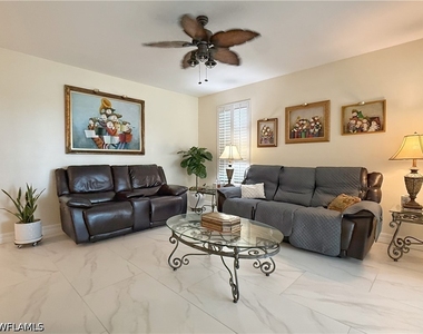 1310 Charleston Square Drive - Photo Thumbnail 13