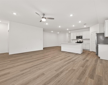 27410 Oceanus Springs Drive - Photo Thumbnail 6