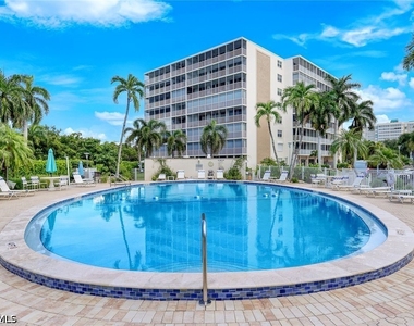 3 Bluebill Avenue - Photo Thumbnail 22