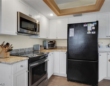 1400 Blue Point Avenue - Photo Thumbnail 4