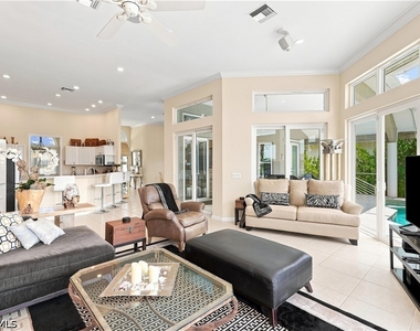 200 Copperfield Court - Photo Thumbnail 23