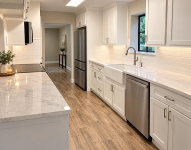 20702 Live Oak Dr - Photo Thumbnail 5