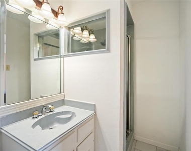 3903 Delano Street - Photo Thumbnail 7
