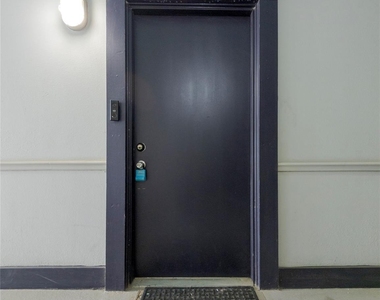 1441 East Street - Photo Thumbnail 5